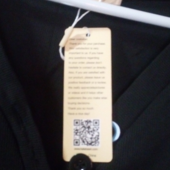 Women's Top - Picture 10 of 10